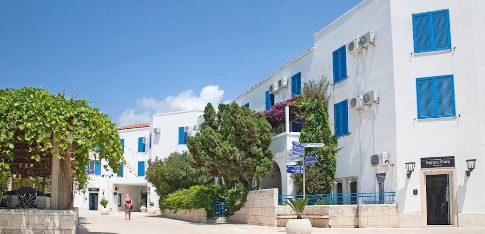 Hotel Slovenska Plaza Standard Budva Exterior foto